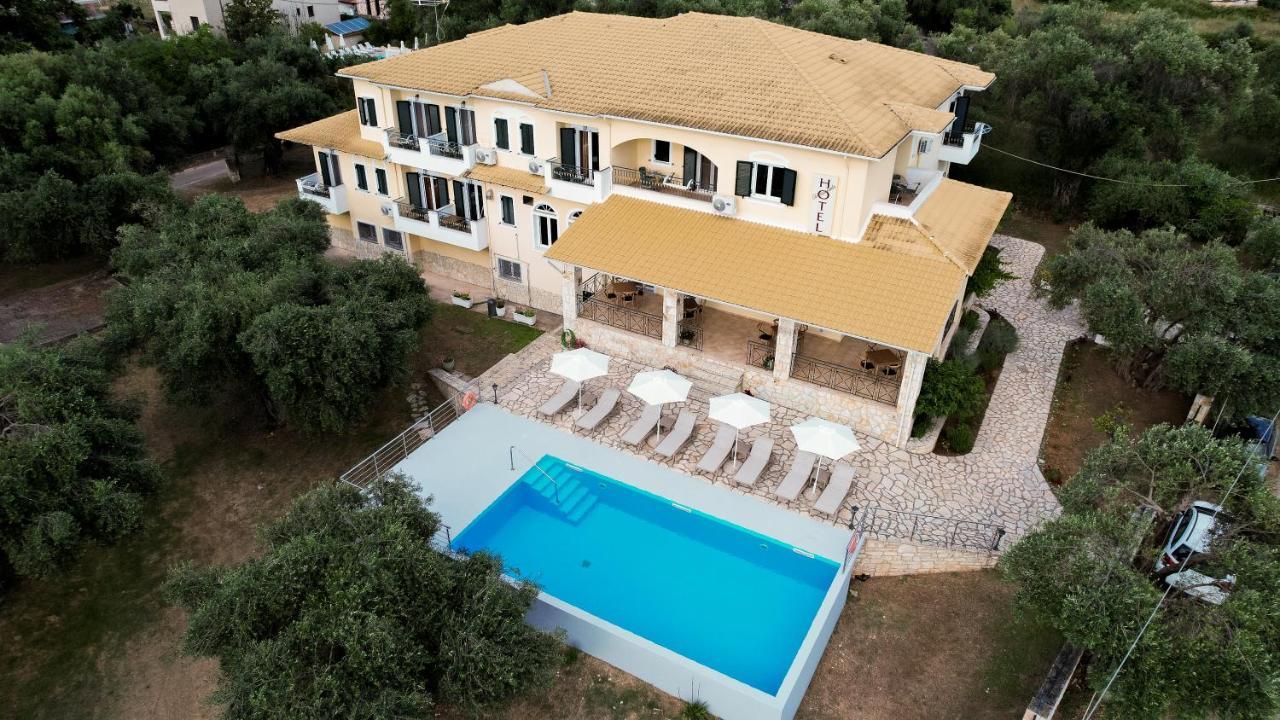Chrisovalanto Hotel Syvota Exterior photo